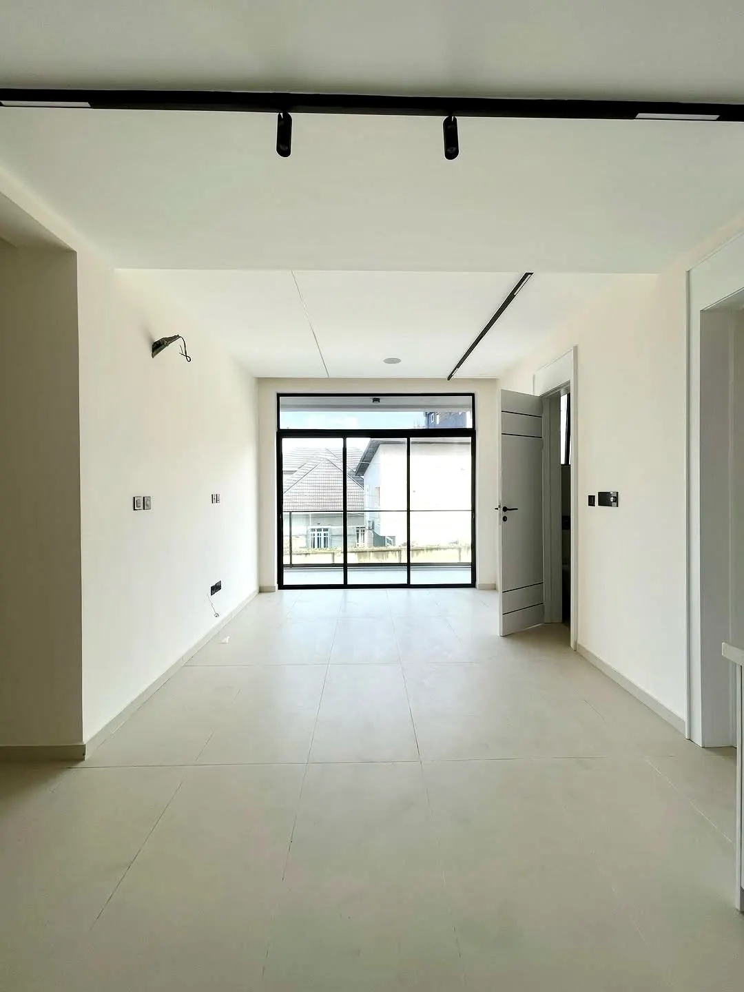 Elegant 2-Bedroom Apartment, Ikate — photo 5