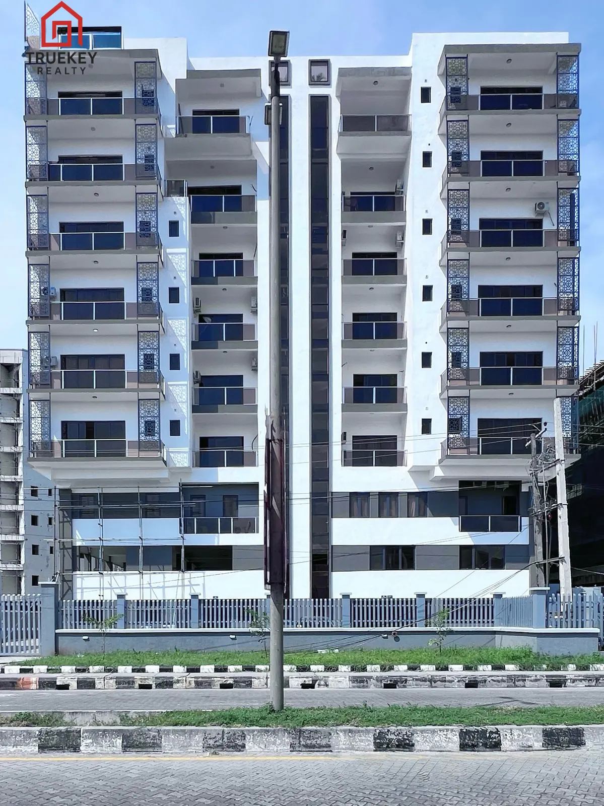 3-Bedroom Apartment + BQ, Lekki Phase 1